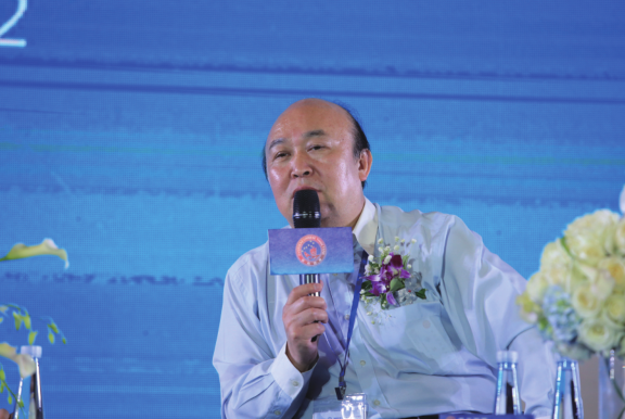 唐淳风在第二届侨商高峰论坛上演讲摘录：“一带一路”未来与发展